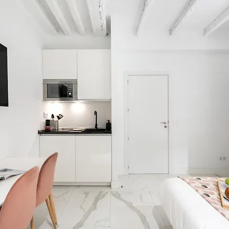 Dobo Madrid Luna Exterior foto