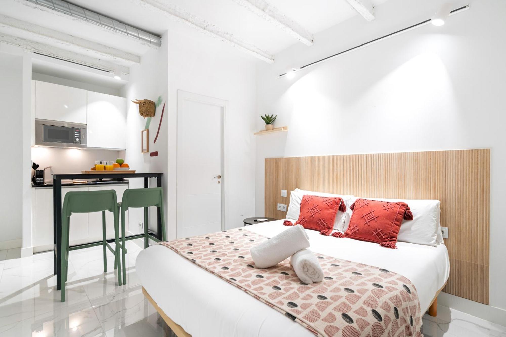 Dobo Madrid Luna Apartment