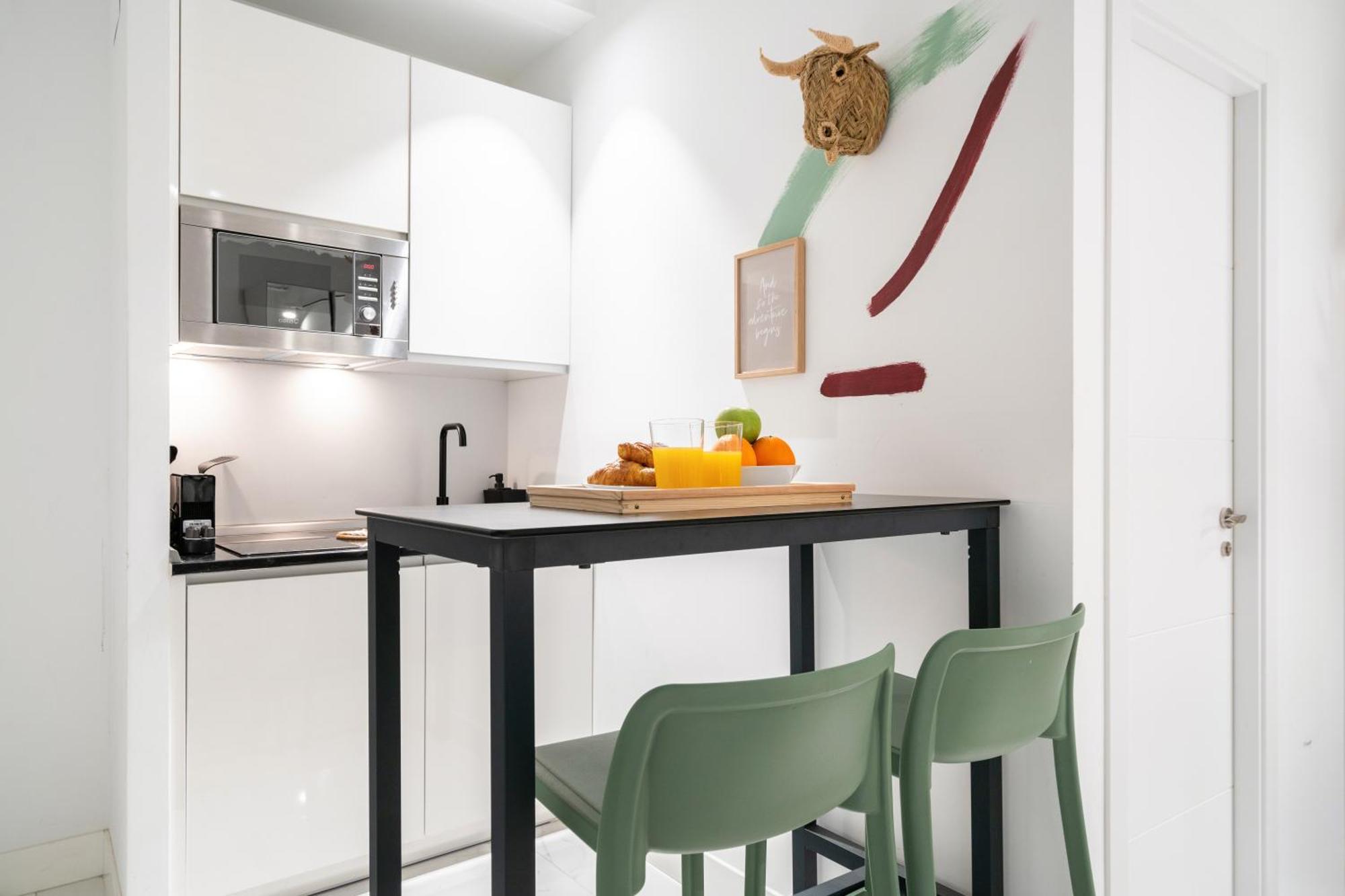 Apartment Dobo Madrid Luna