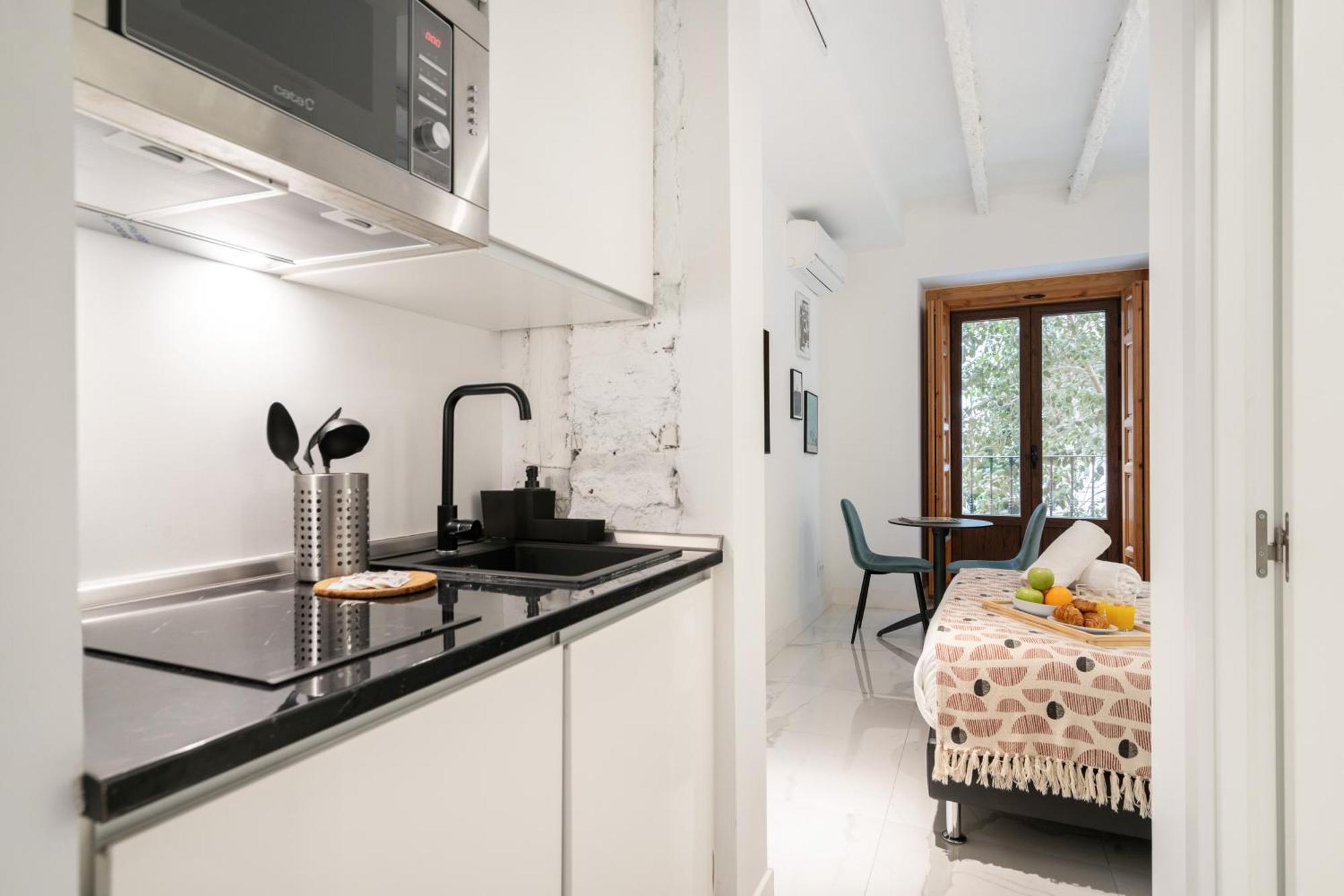 Dobo Madrid Luna Apartment